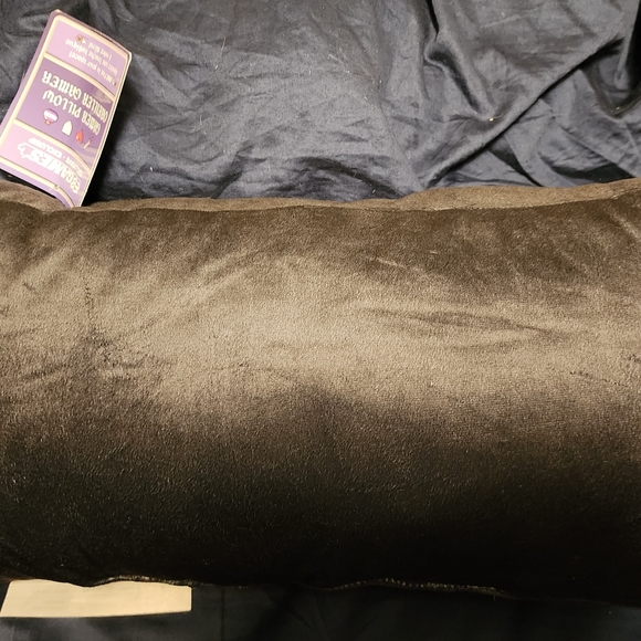 EB Games/GameStop "Gamer pillow" - Picture 2 of 3